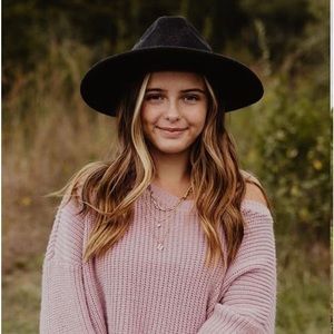 Meet your Posher, Aliyah